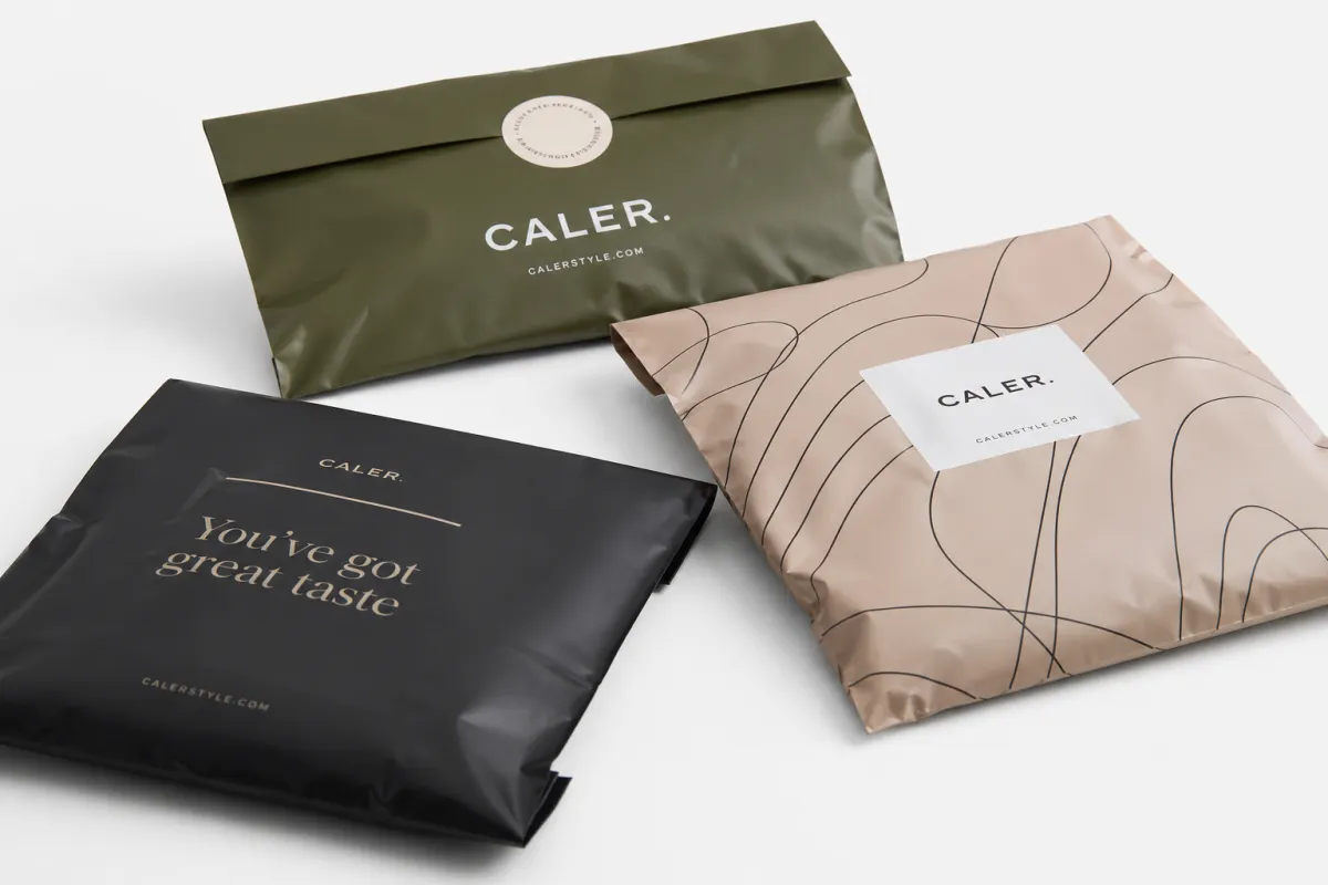 Shipping Bags Design Tips: What They Really Mean - CustomLogoThing packaging example