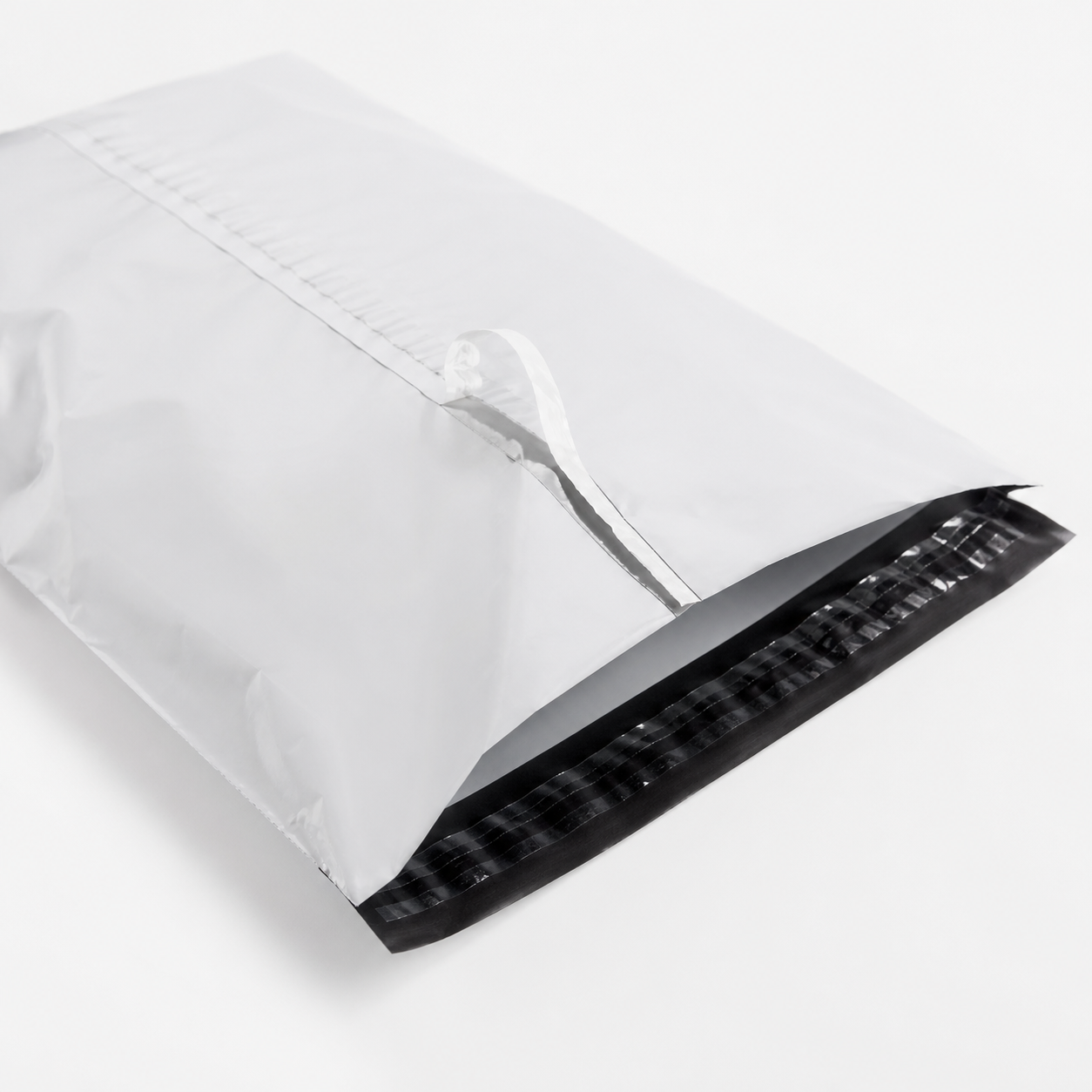 Poly Mailers with Tear Strip Benefits: Why They Matter