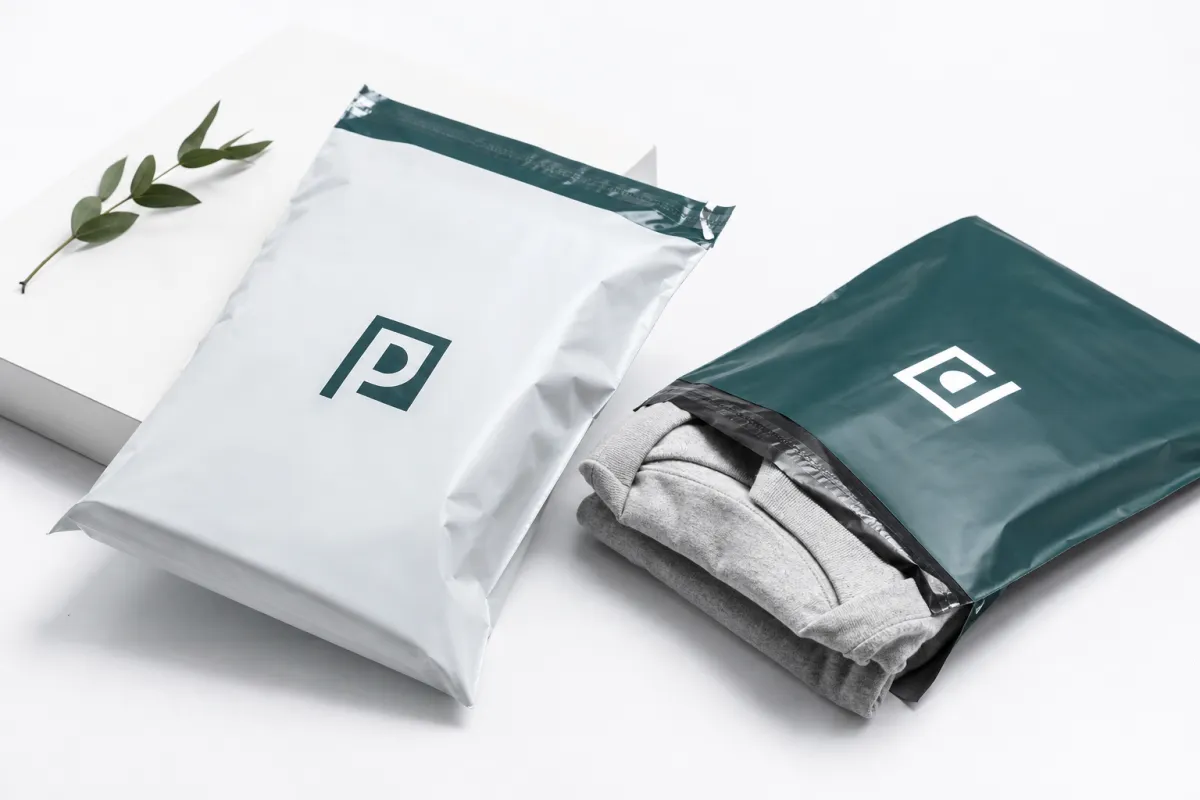 Ecommerce Mailing Bags with Logo