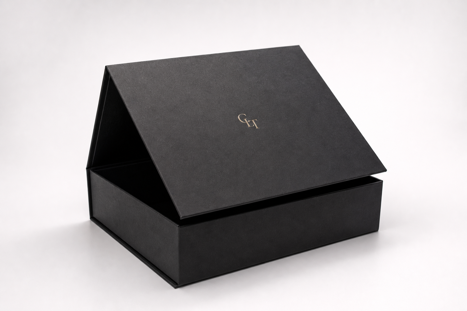 Custom Magnetic Closure Packaging Boxes: Board, Finish, Dieline, and Unit Cost