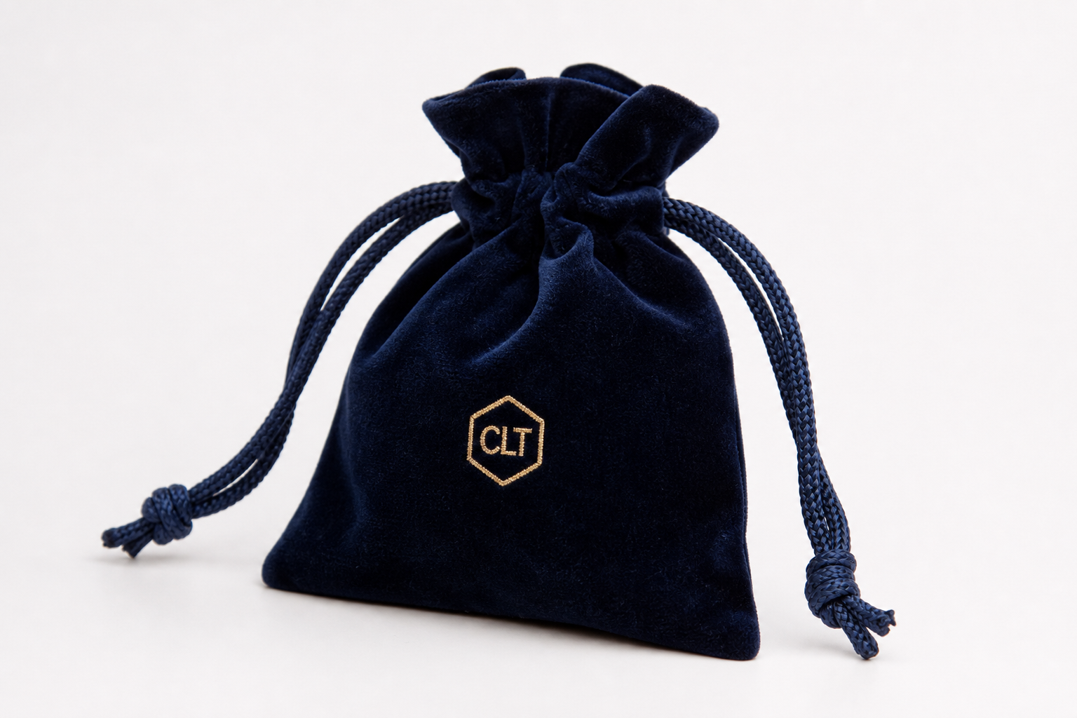 Custom Velvet Drawstring Pouches Bulk: Film, Print, MOQ, and Carton Packing