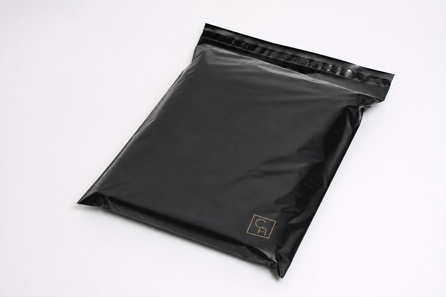 Poly Mailers for Small Businesses Decision Review: Film, Closure, Print, and Fulfillment