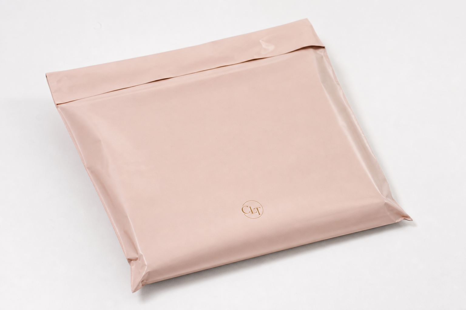 Logo Mailing Bags for Boutiques: Film, Print, MOQ, and Carton Packing
