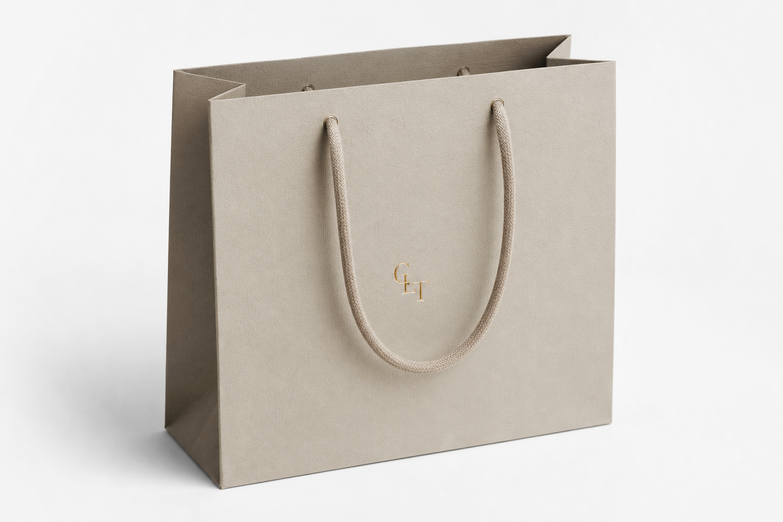 Custom Shopping Bags for Boutiques: Design, Cost, Fit