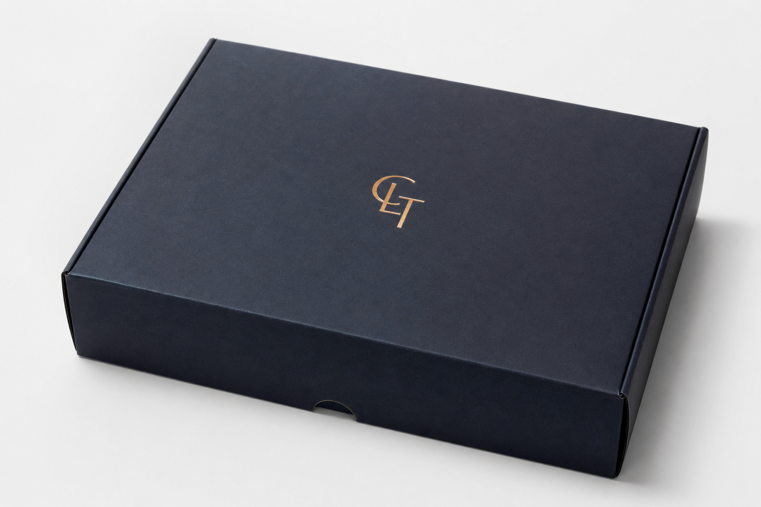 Custom Subscription Boxes with Foil Stamp: Board, Finish, Dieline, and Unit Cost