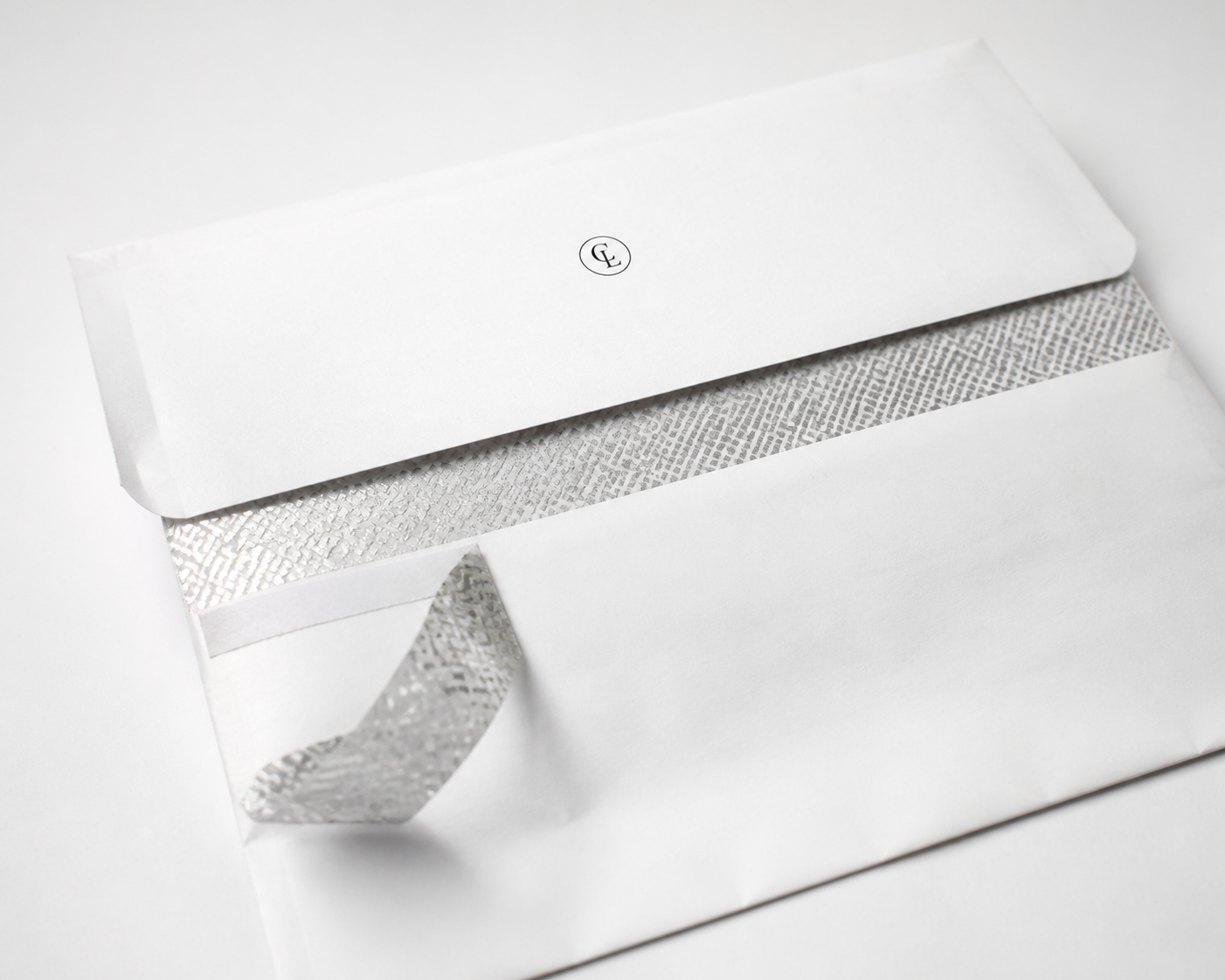 Branded Tamper Seals for Mailers: Design, Cost, Timing