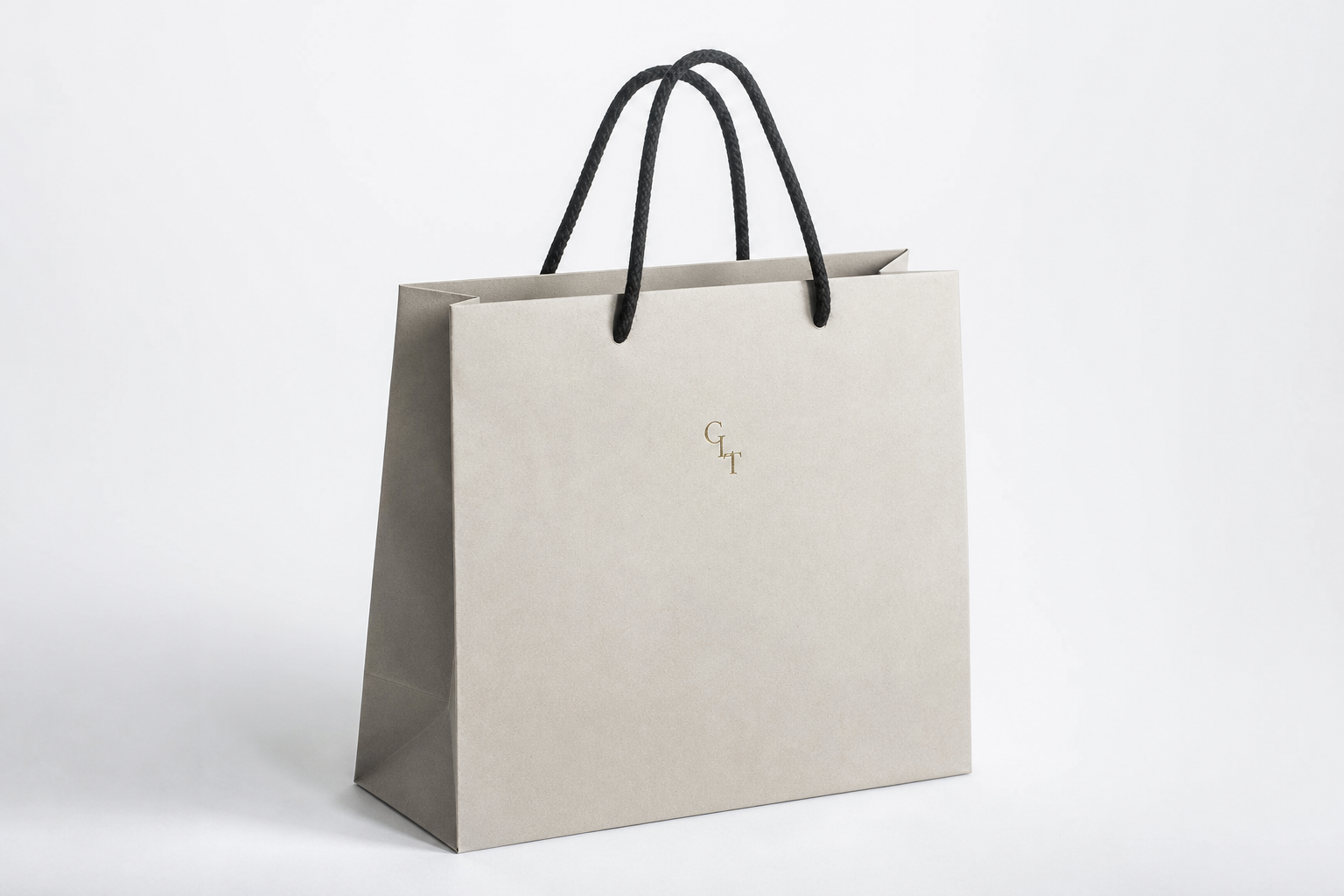 Custom Boutique Bags with Handles Branding: Film, Closure, Print, and Fulfillment
