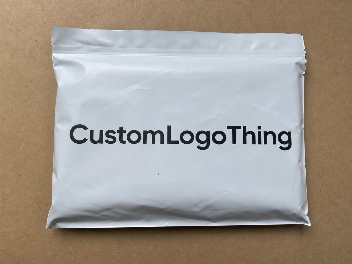 Custom Self Seal Mailers Wholesale for Brands That Ship