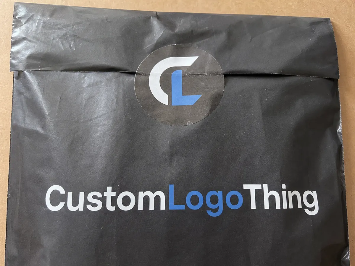 Custom Sticker Seals for Mailers Branding Sticks