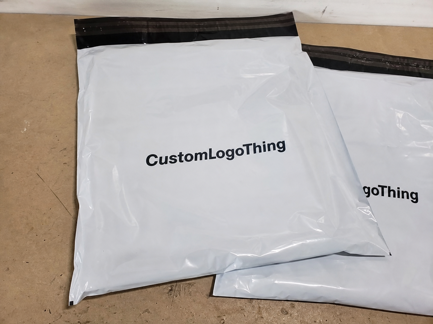 Printed Poly Mailers for Clothing Brands: Buy With Confidence