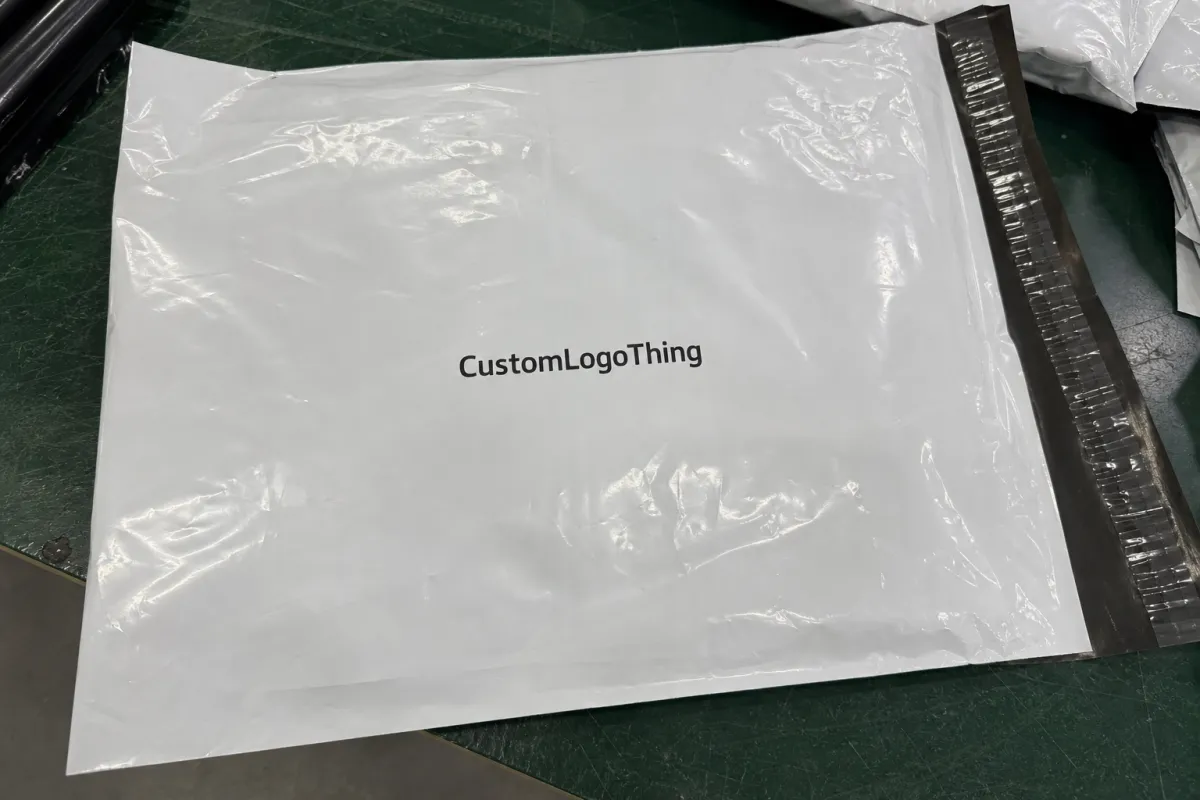 Compare Custom Poly Mailer Bags Print Methods for Brands