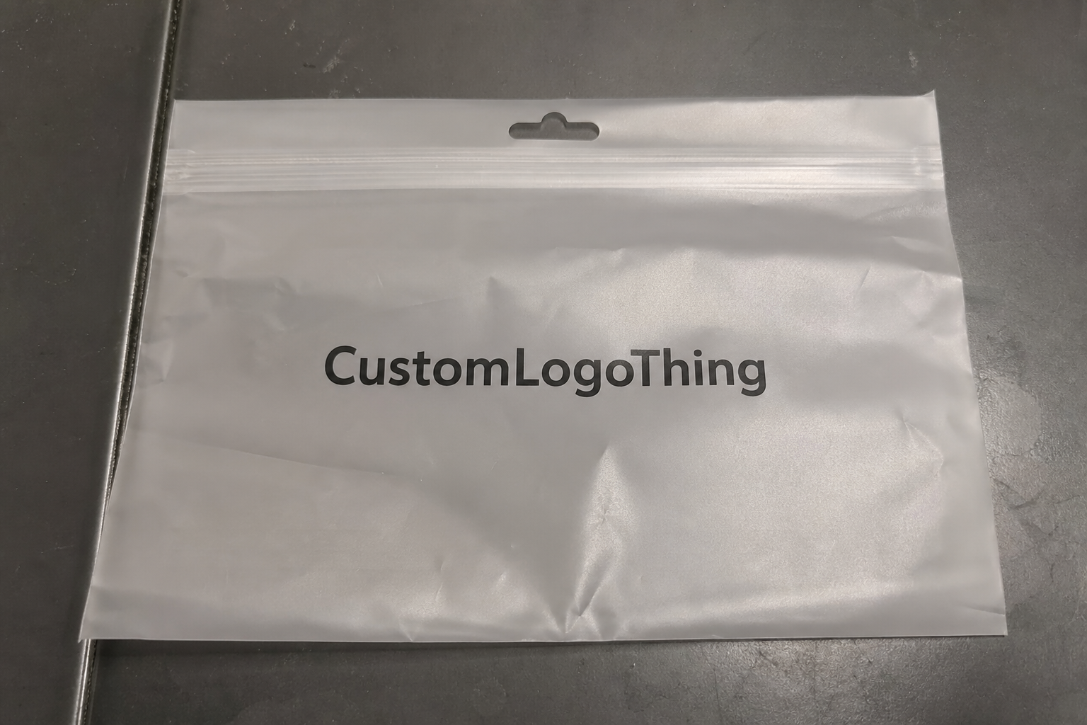 Frosted Zipper Bags Unit Cost Guide for Bulk Buyers
