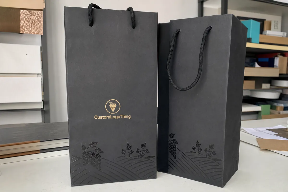 Wine Club Shopping Bags Supplier for Custom Paper Bags
