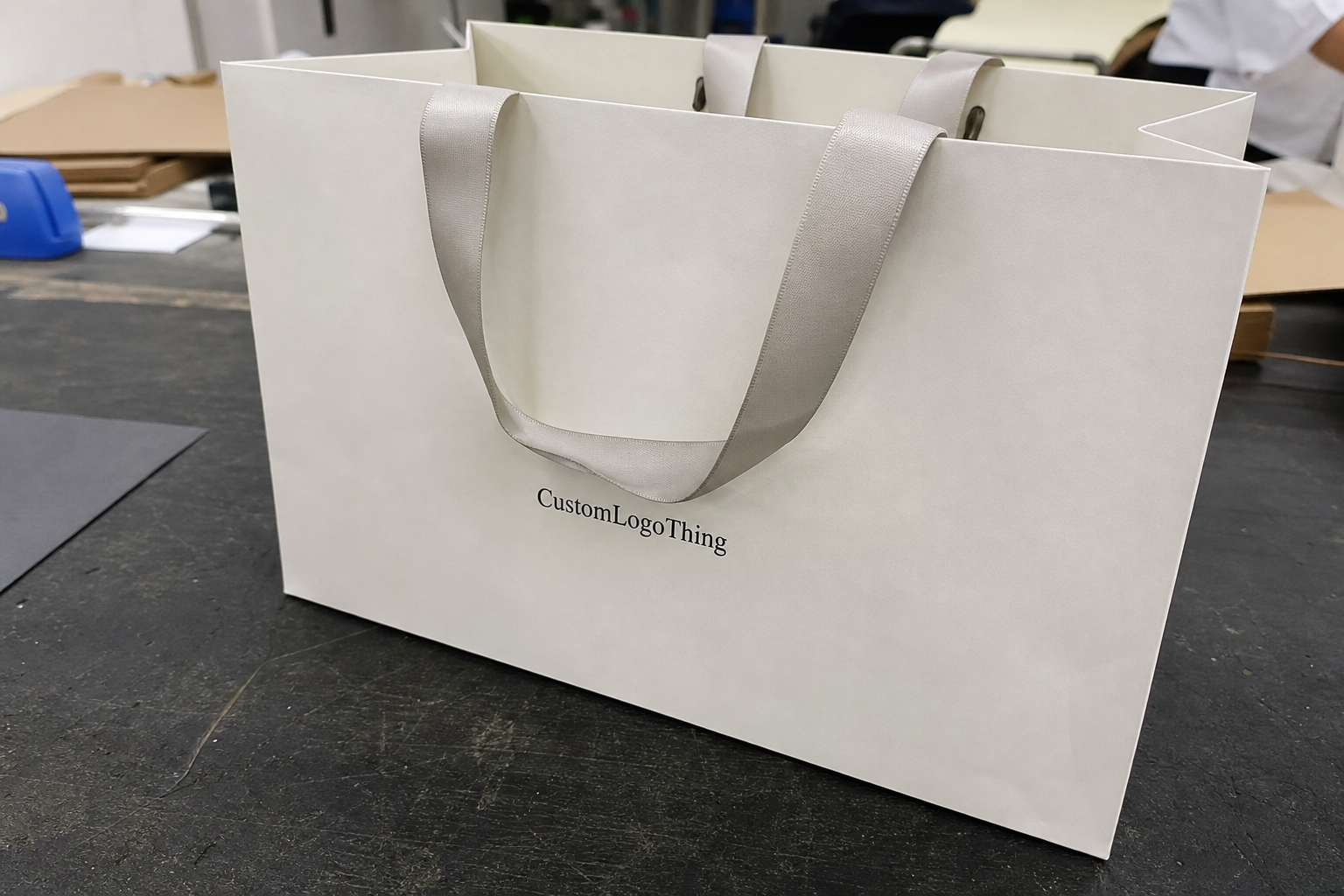Ribbon Handle Paper Bags Quote Guide for Buyers