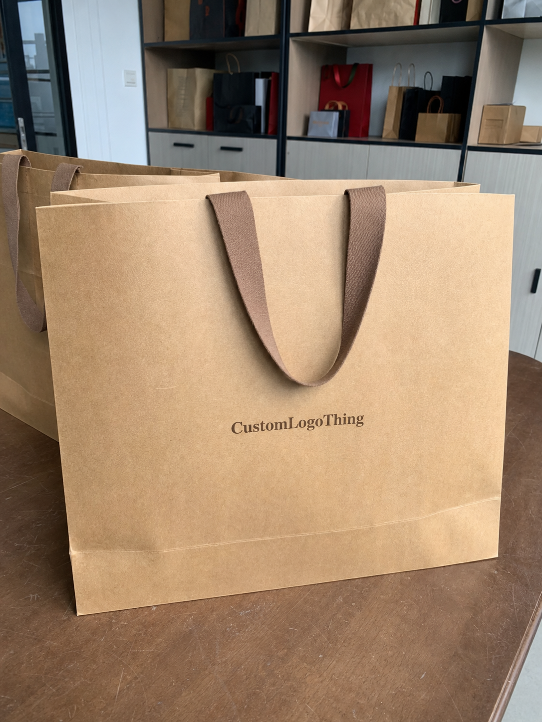 Large Boutique Paper Bags MOQ Guide for Smart Buyers
