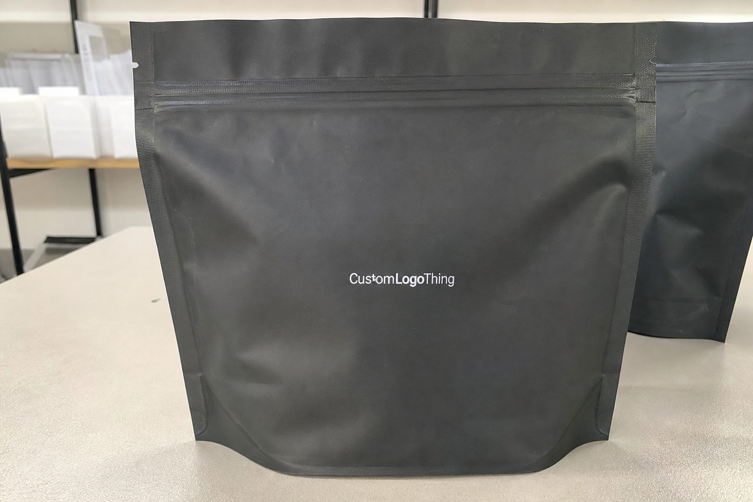 Cosmetics Matte Zipper Bags Bulk Order: Pricing & Lead Time