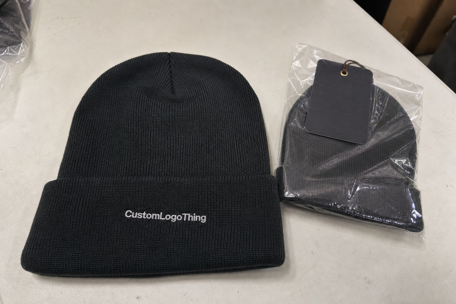 Hotel Premium Cuffed Beanies Sample Checklist for Buyers