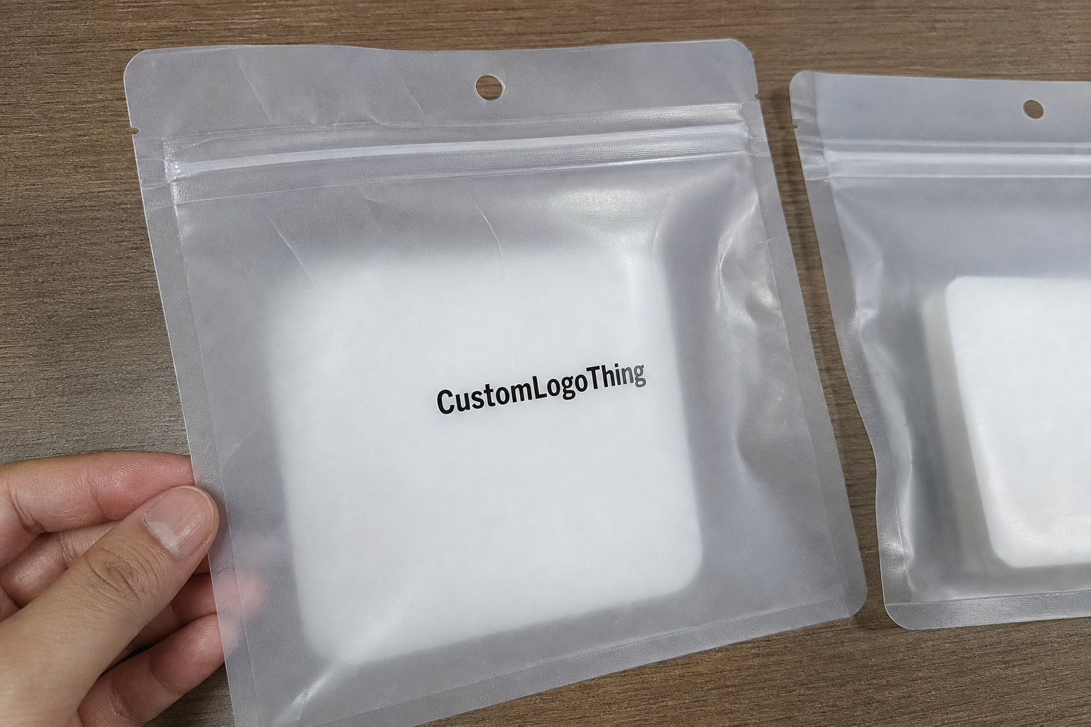 Electronics Frosted Zipper Bags Material & Thickness Guide