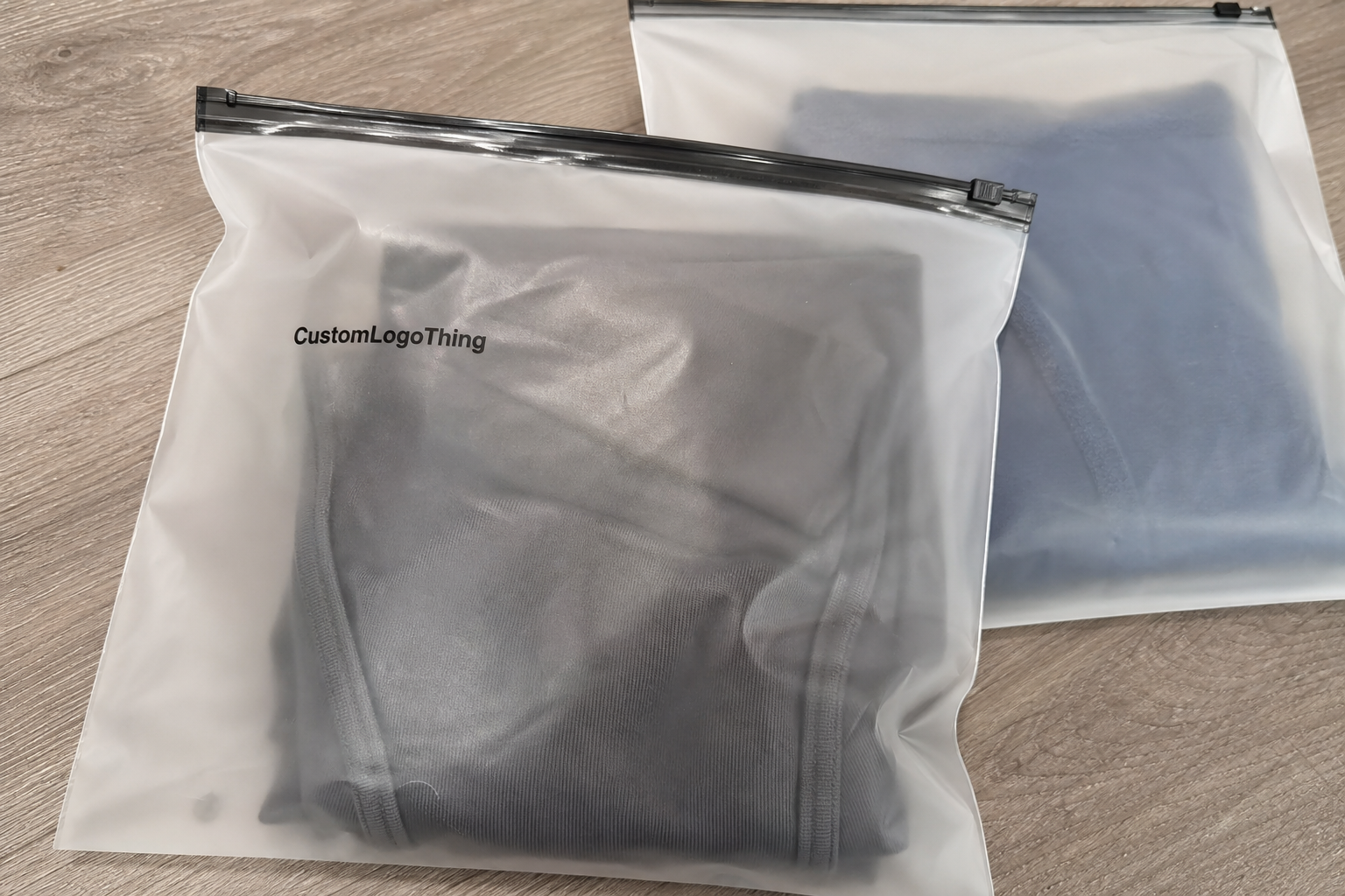 Frosted Zipper Bags Unit Cost for Fitness Buyers