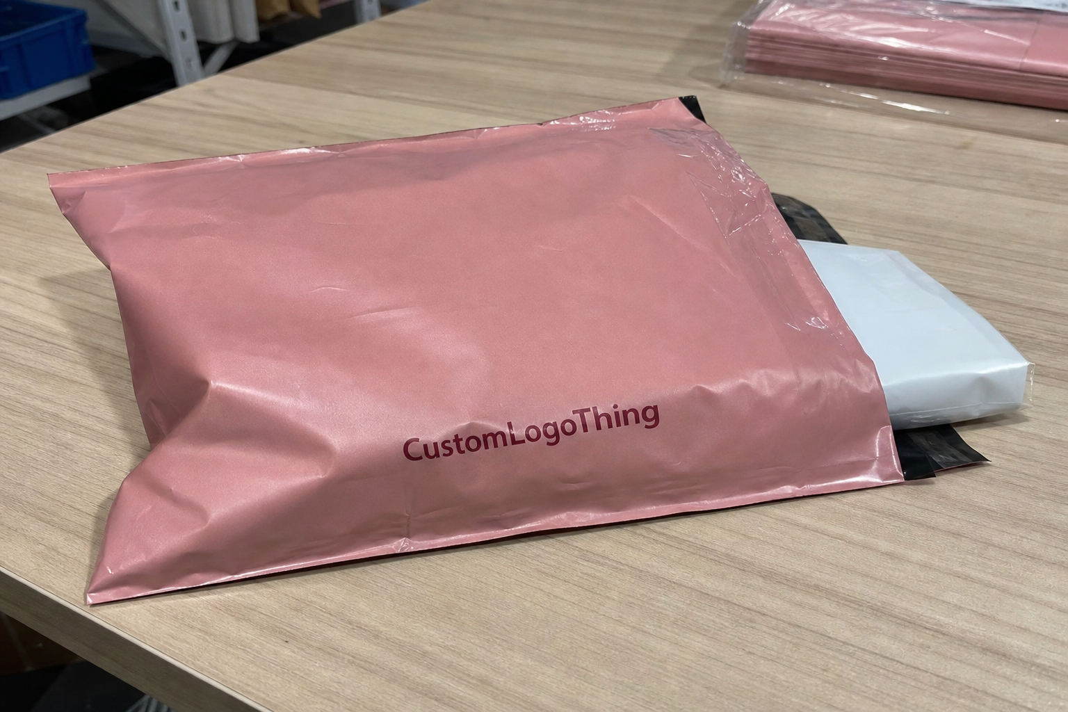 Custom Poly Mailer Bags for Beauty Brands: Buy Smarter