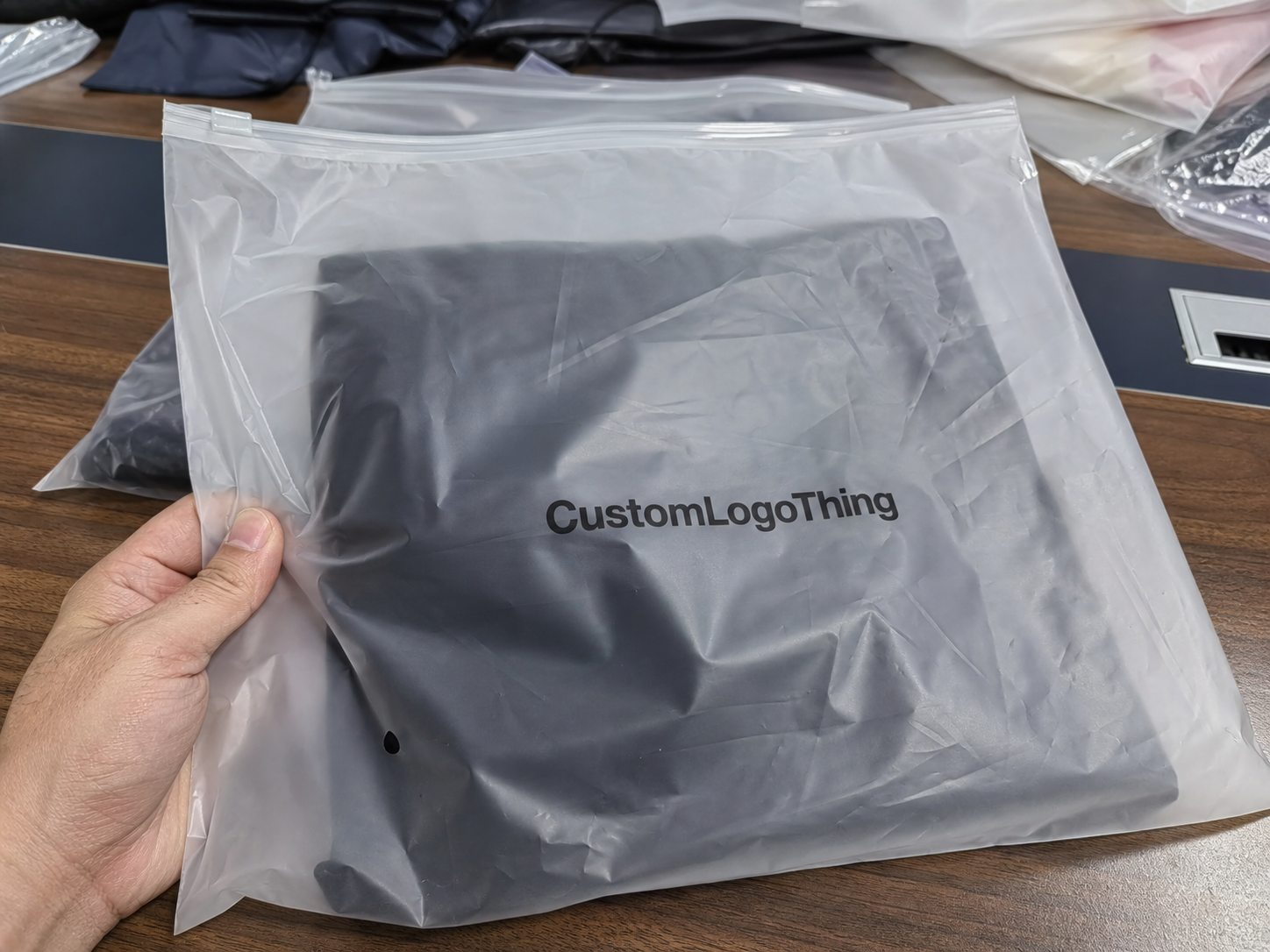 Poly Mailer Bags Unit Cost for Apparel: Buy Smarter