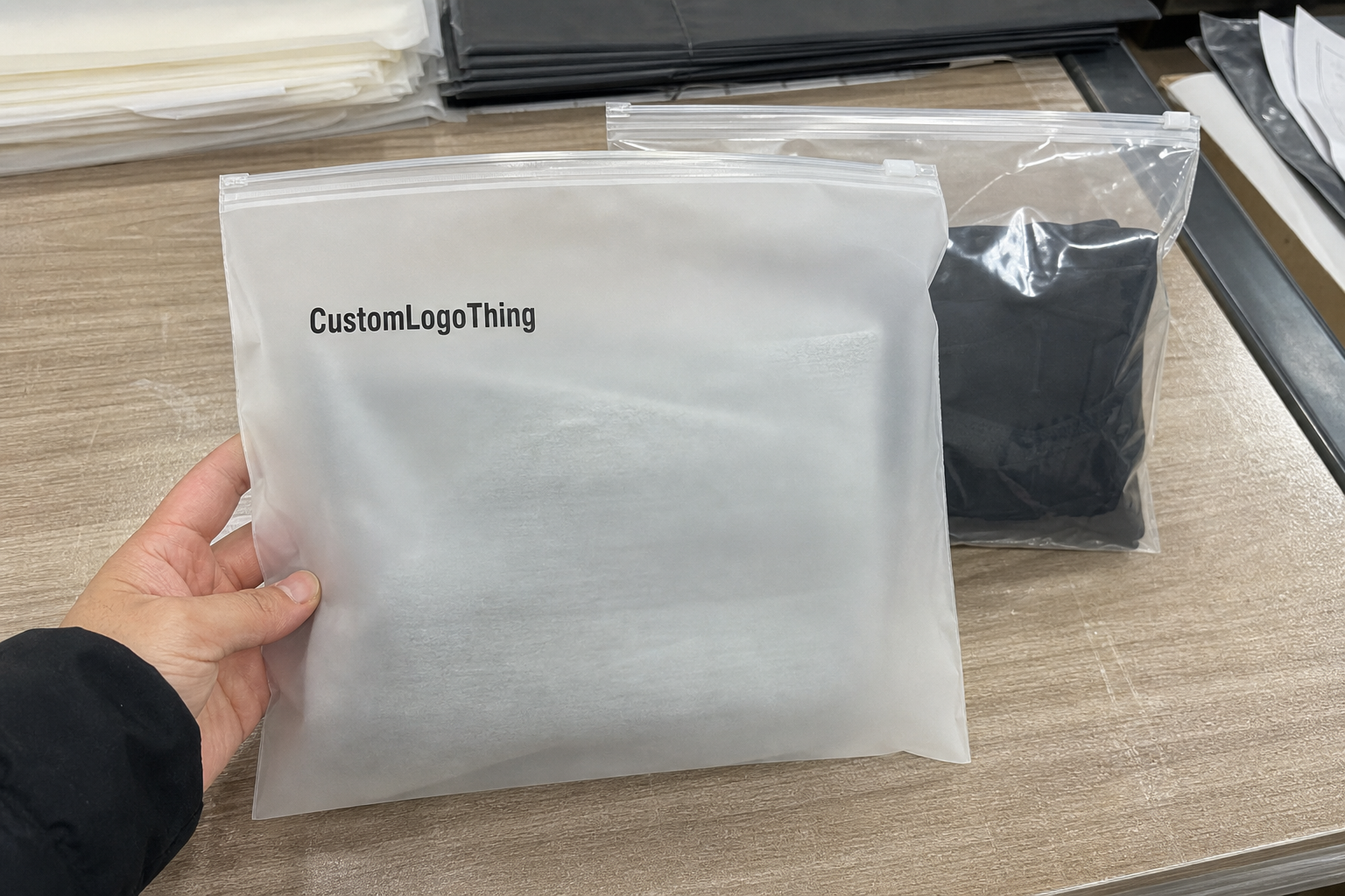 Order Frosted Zipper Bags MOQ for Private Label Lines