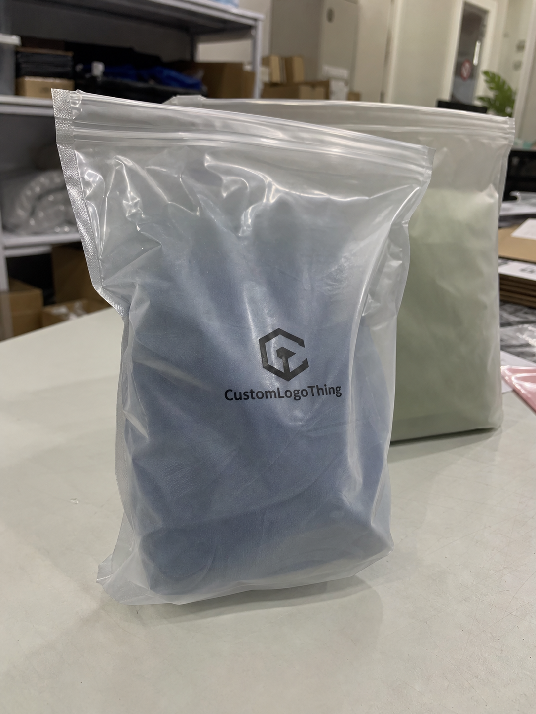 Custom Printed Resealable Poly Bags for Retail Packaging