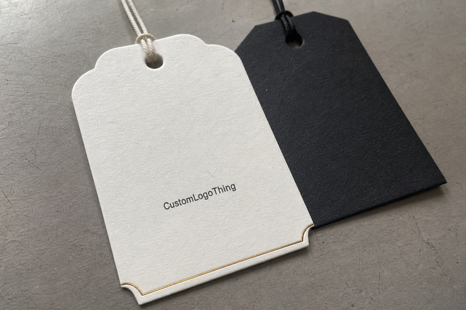 Custom Clothing Hang Tags Supplier: How to Order Right