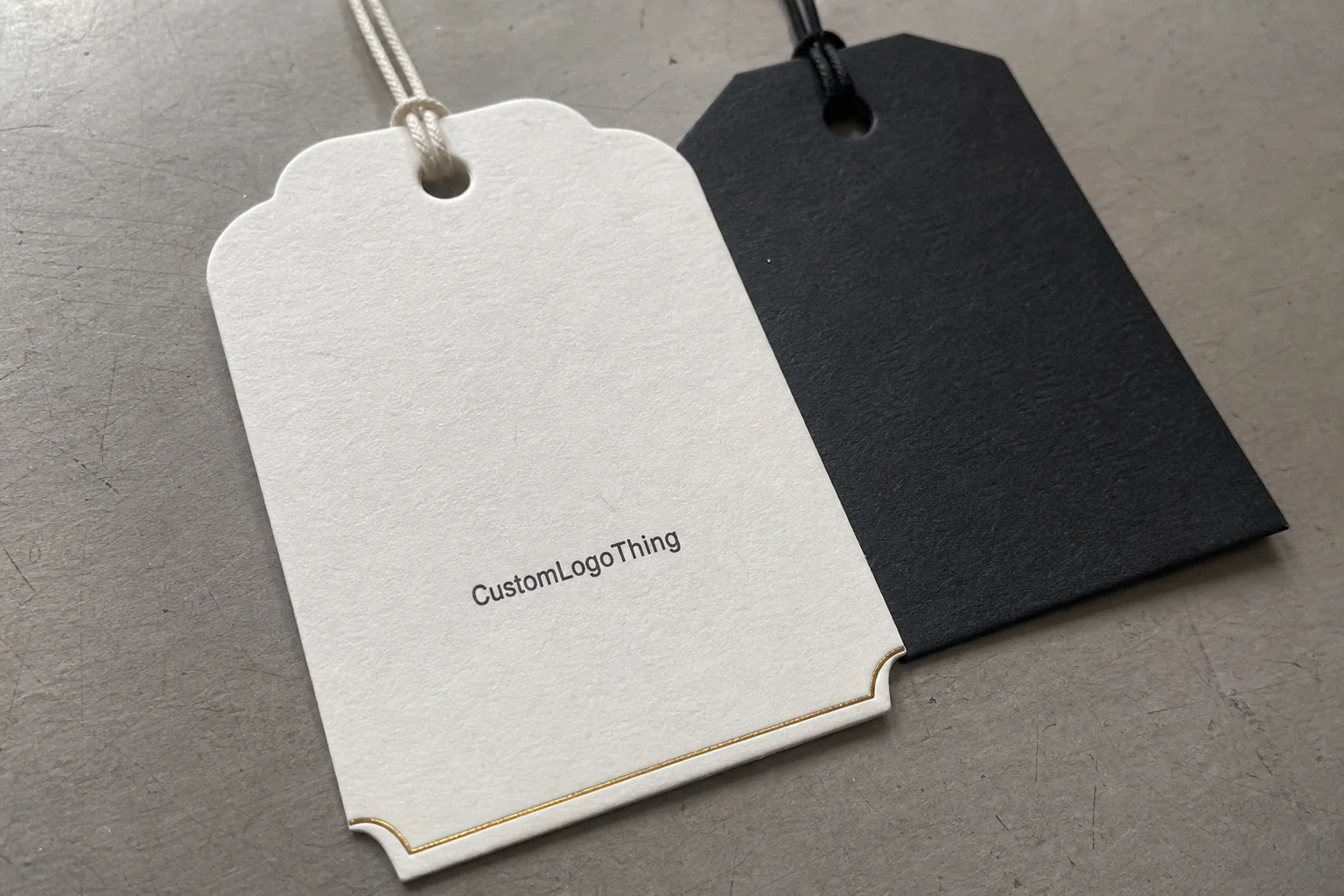 Custom Clothing Hang Tags Supplier: How to Order Right