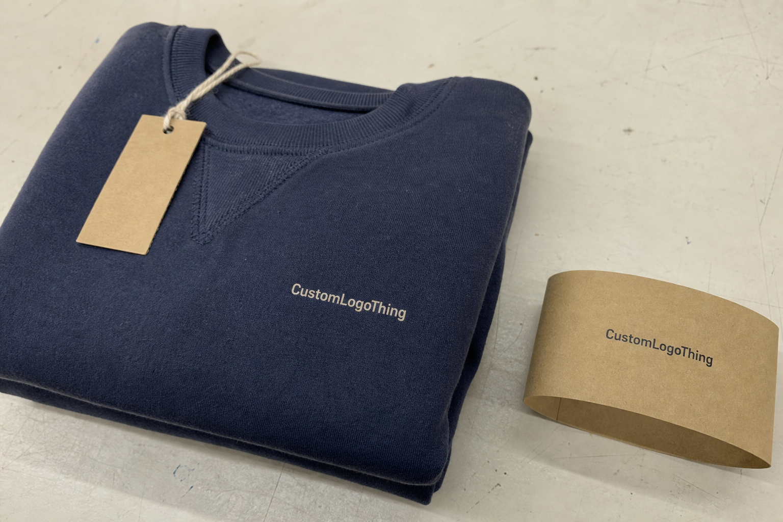 Hang Tags vs Belly Bands: Which Packaging Wins Buyers?