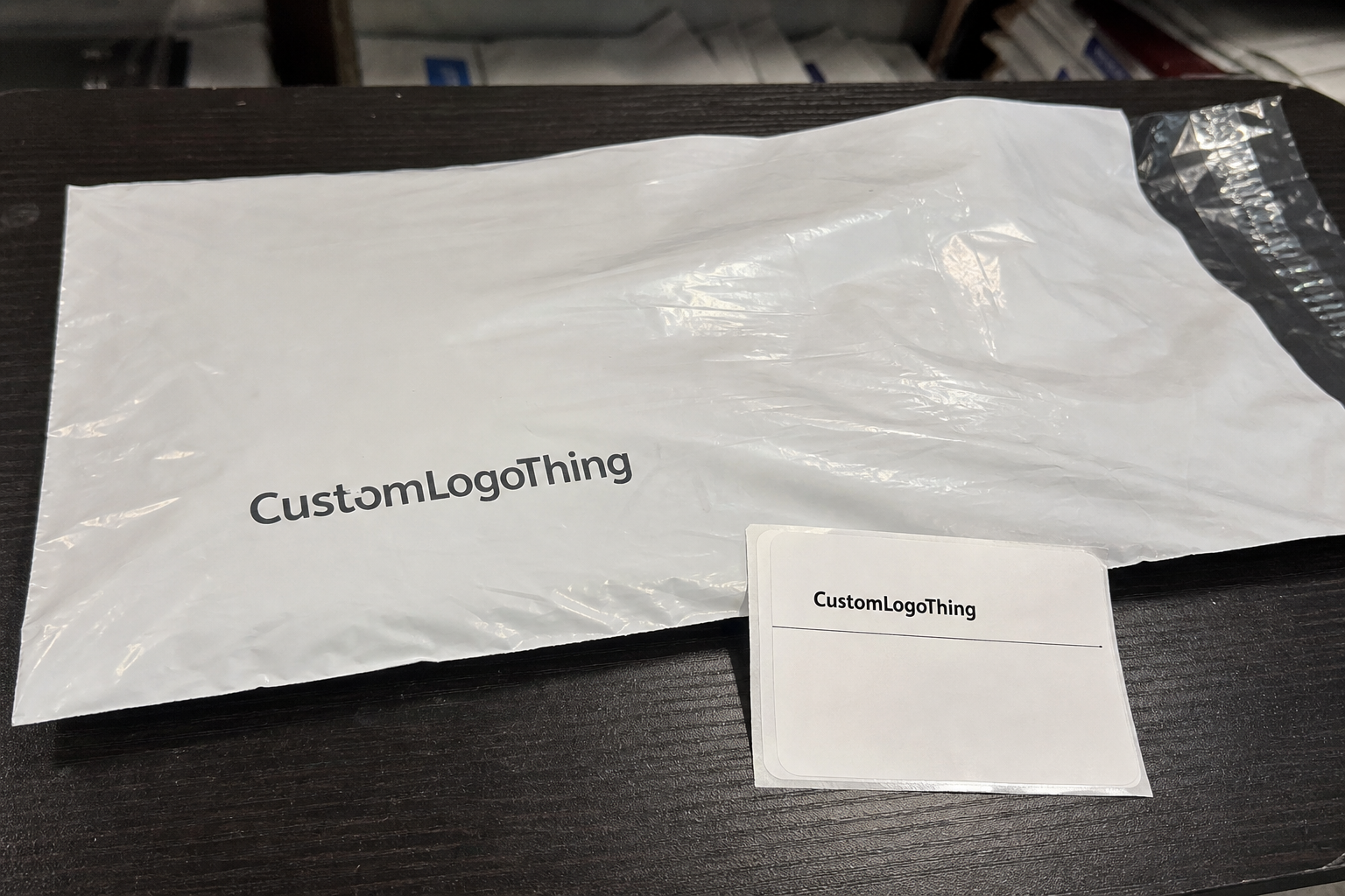 Poly Mailers with Branded Labels: Buyer’s Packaging Guide