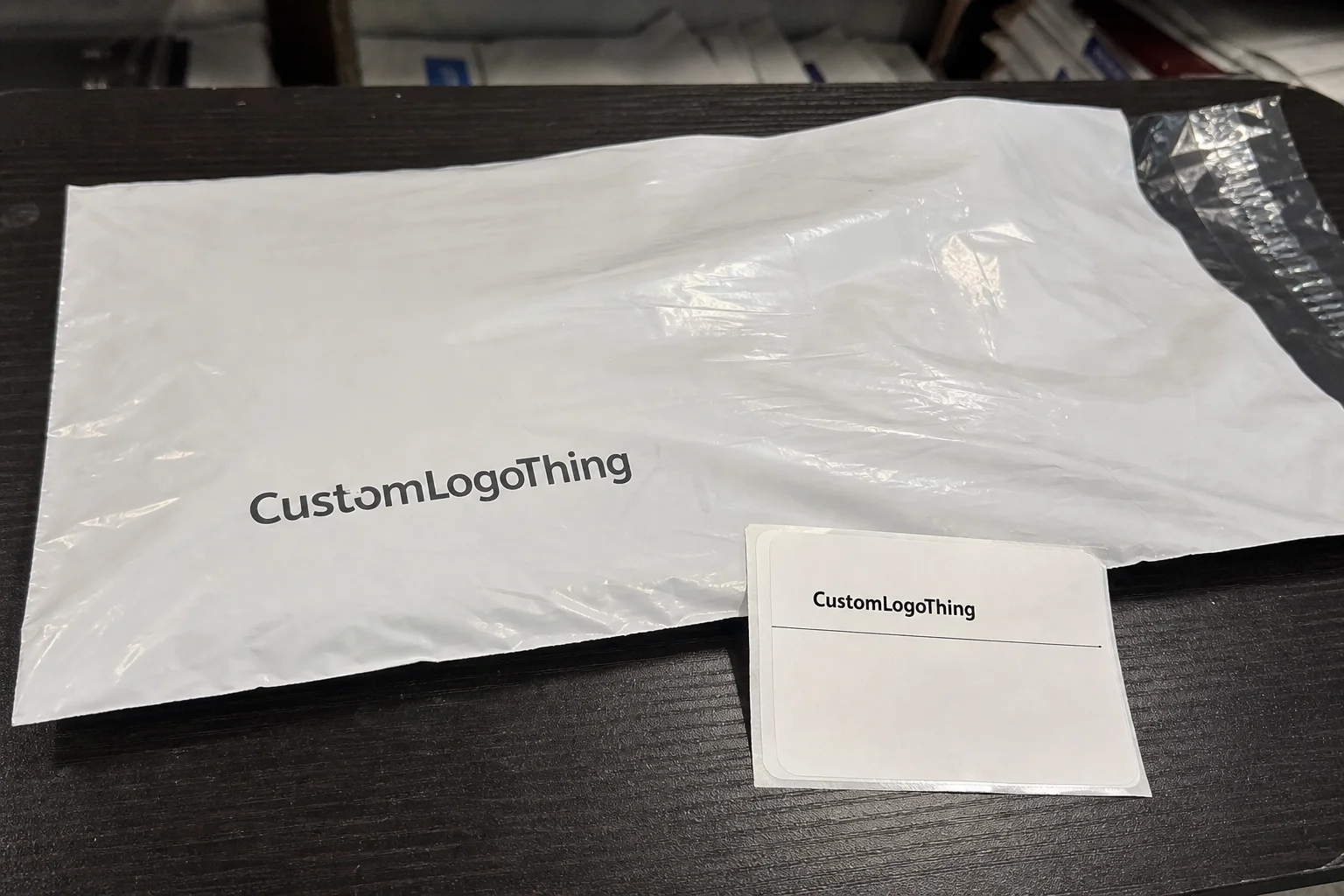 Poly Mailers with Branded Labels: Buyer’s Packaging Guide