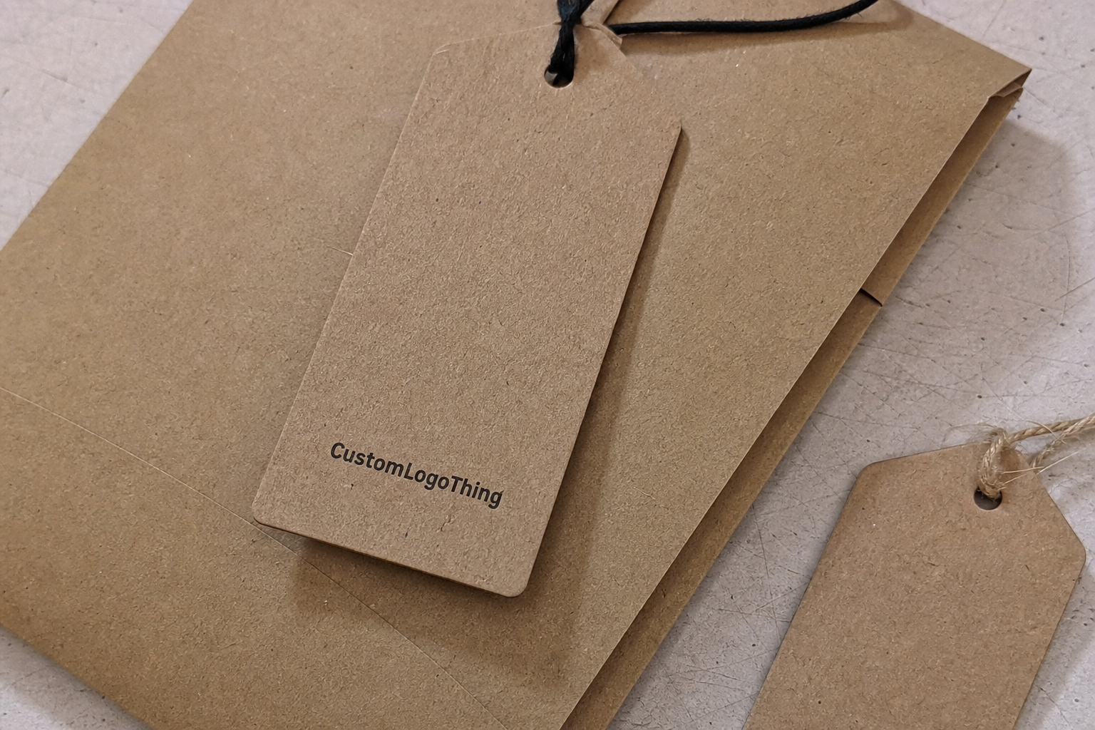 Branded Hang Tags for Ecommerce Fulfillment: Pricing Factors