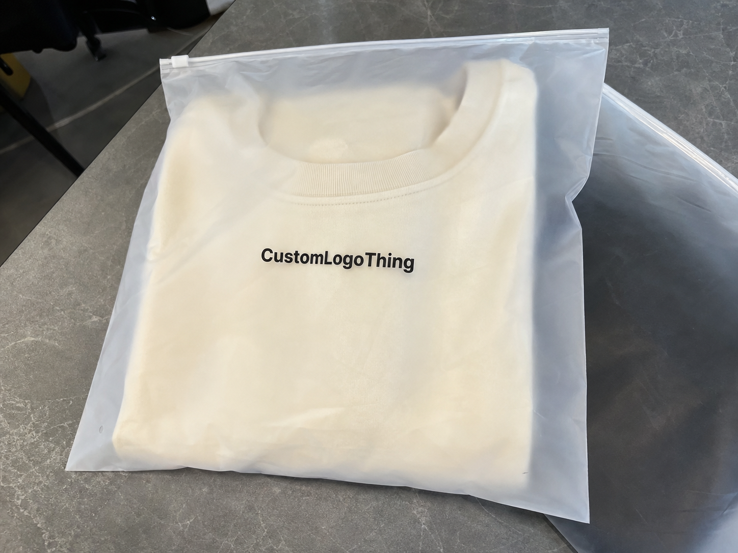 Frosted Zipper Bags Wholesale China Factory: Buy Smart