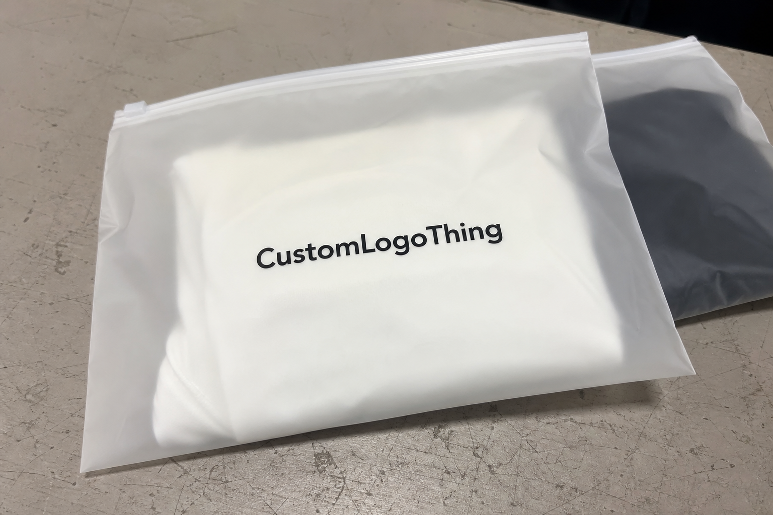 Frosted Zipper Bags Wholesale B2B Sourcing Guide