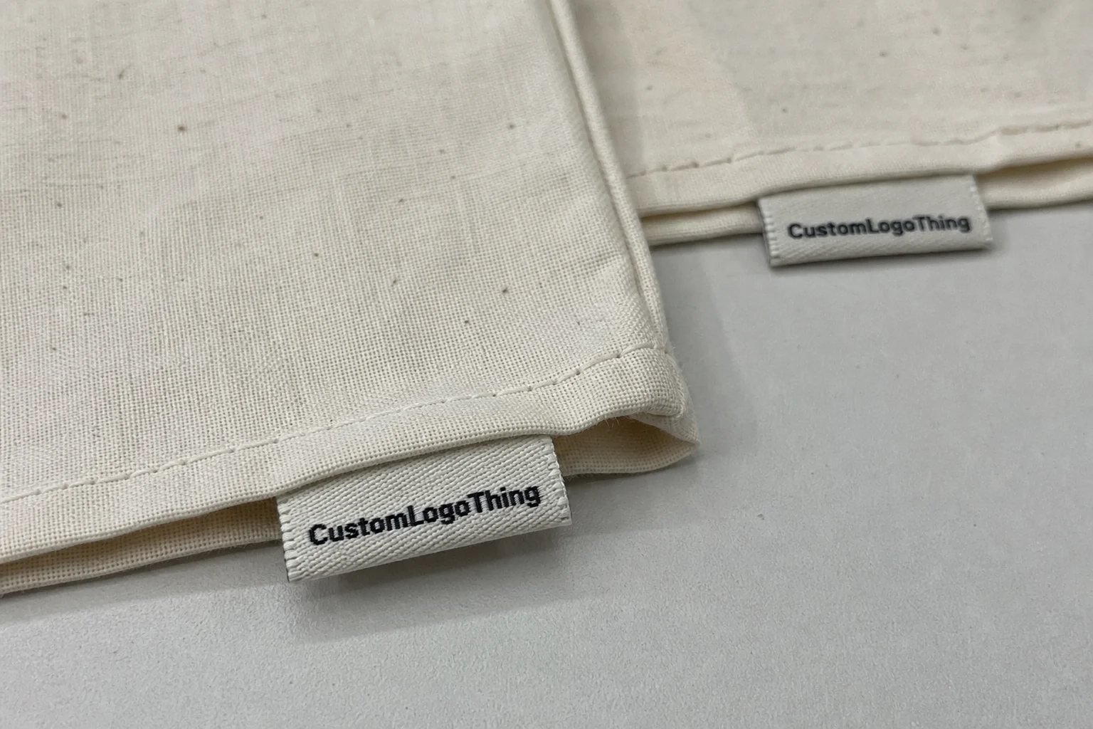 Cheap custom woven labels for clothing brands to order