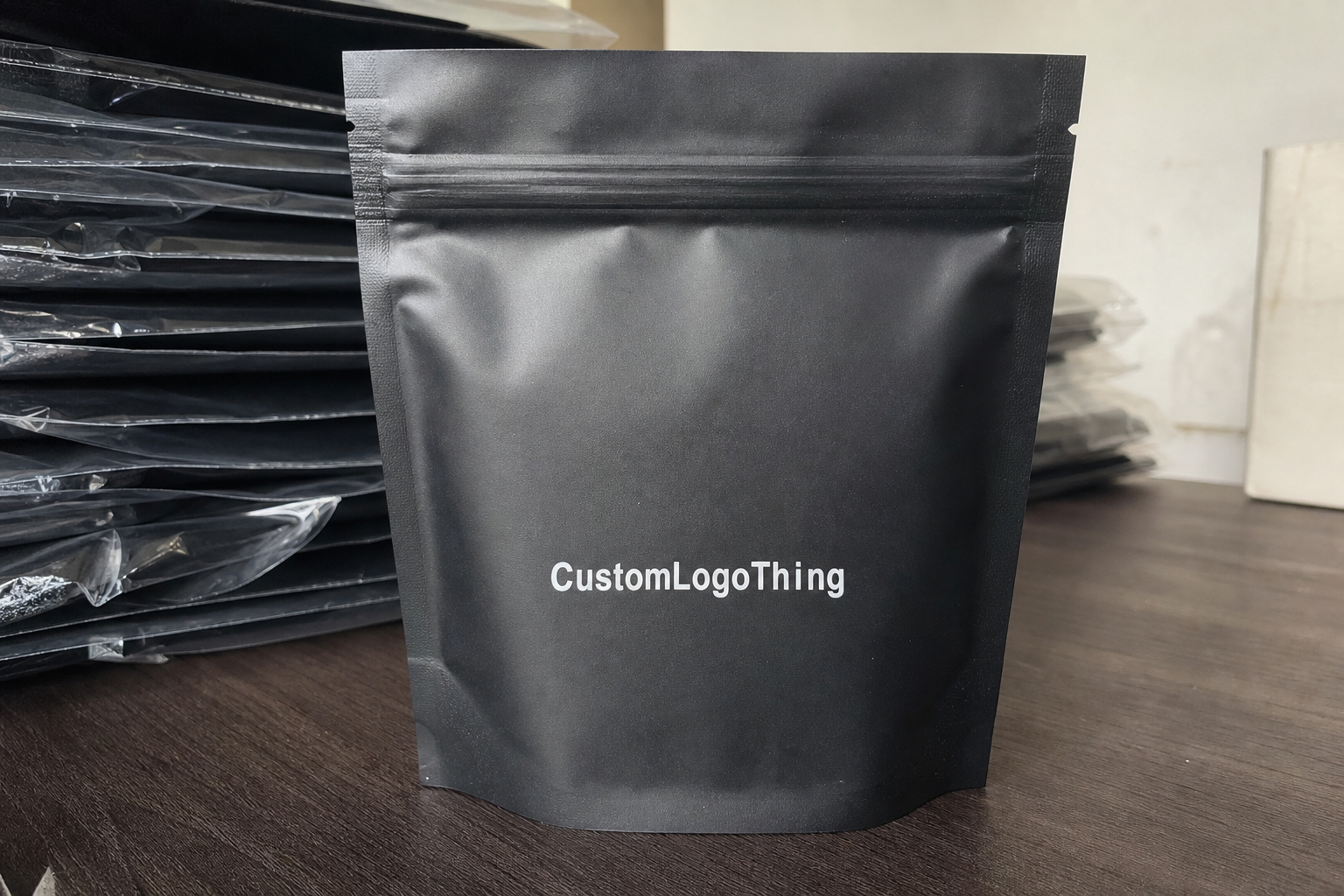 Private Label Matte Zipper Bags: Wholesale Ordering Plan