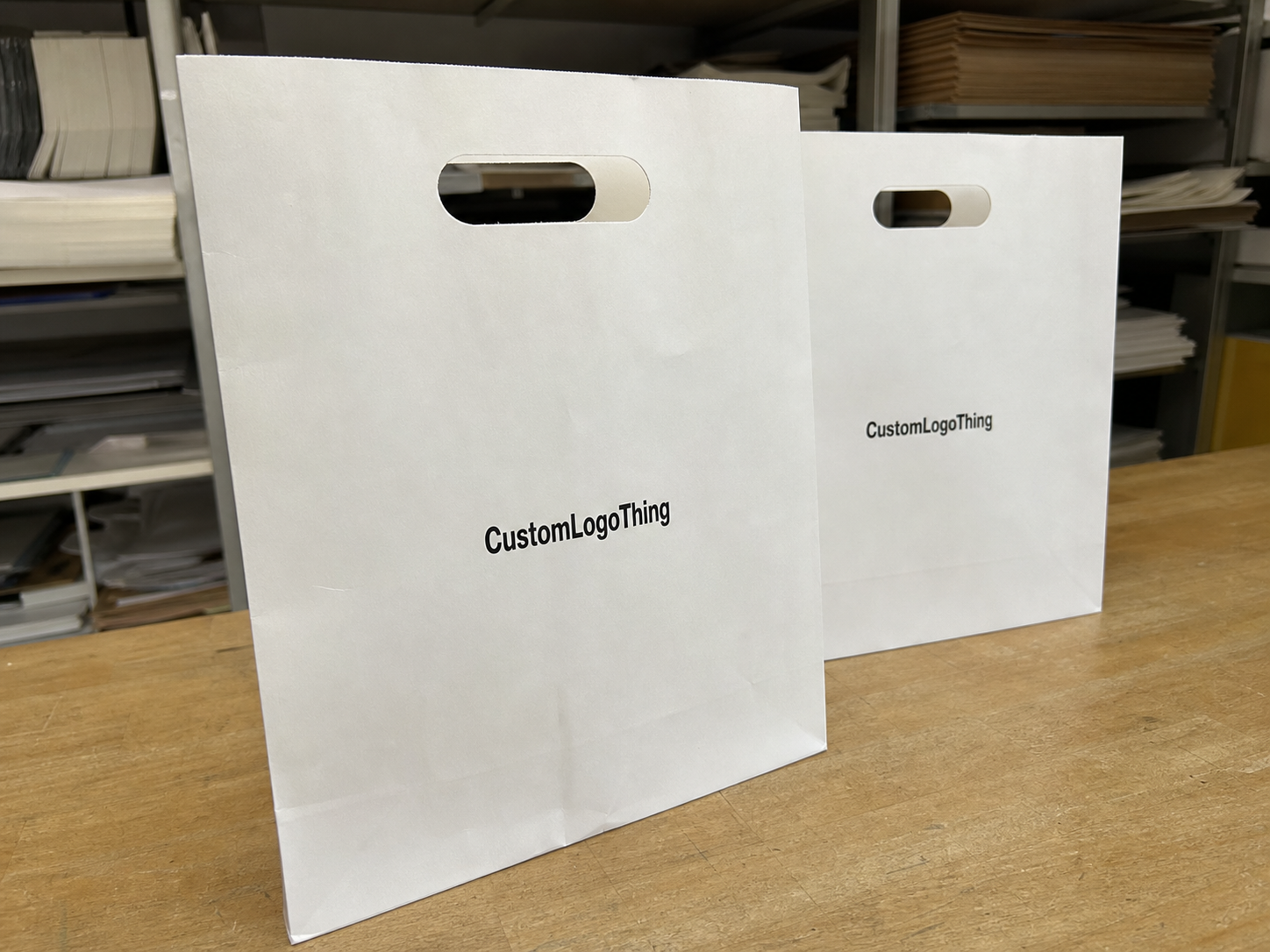 Die Cut Handle Bags for Museum Shops: MOQ Planning