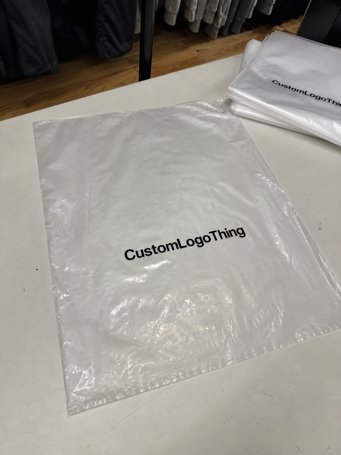 Garment Poly Bags for Apparel Brands: Reorder Timing Memo