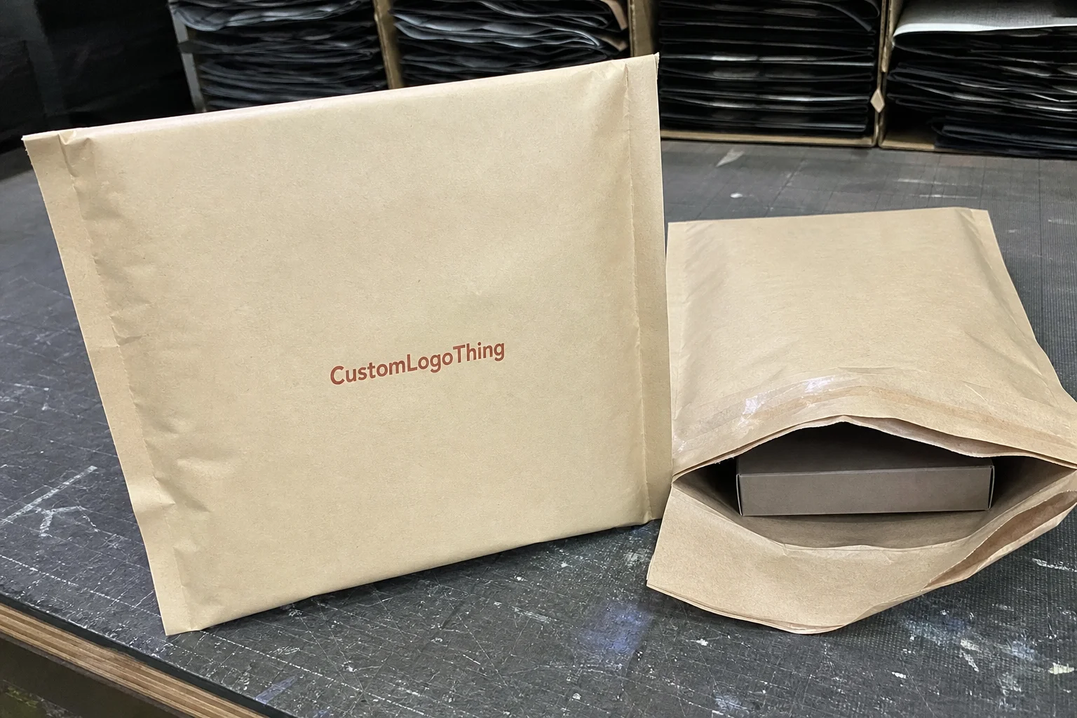 Custom Packaging Mailers: How to Buy the Right Spec