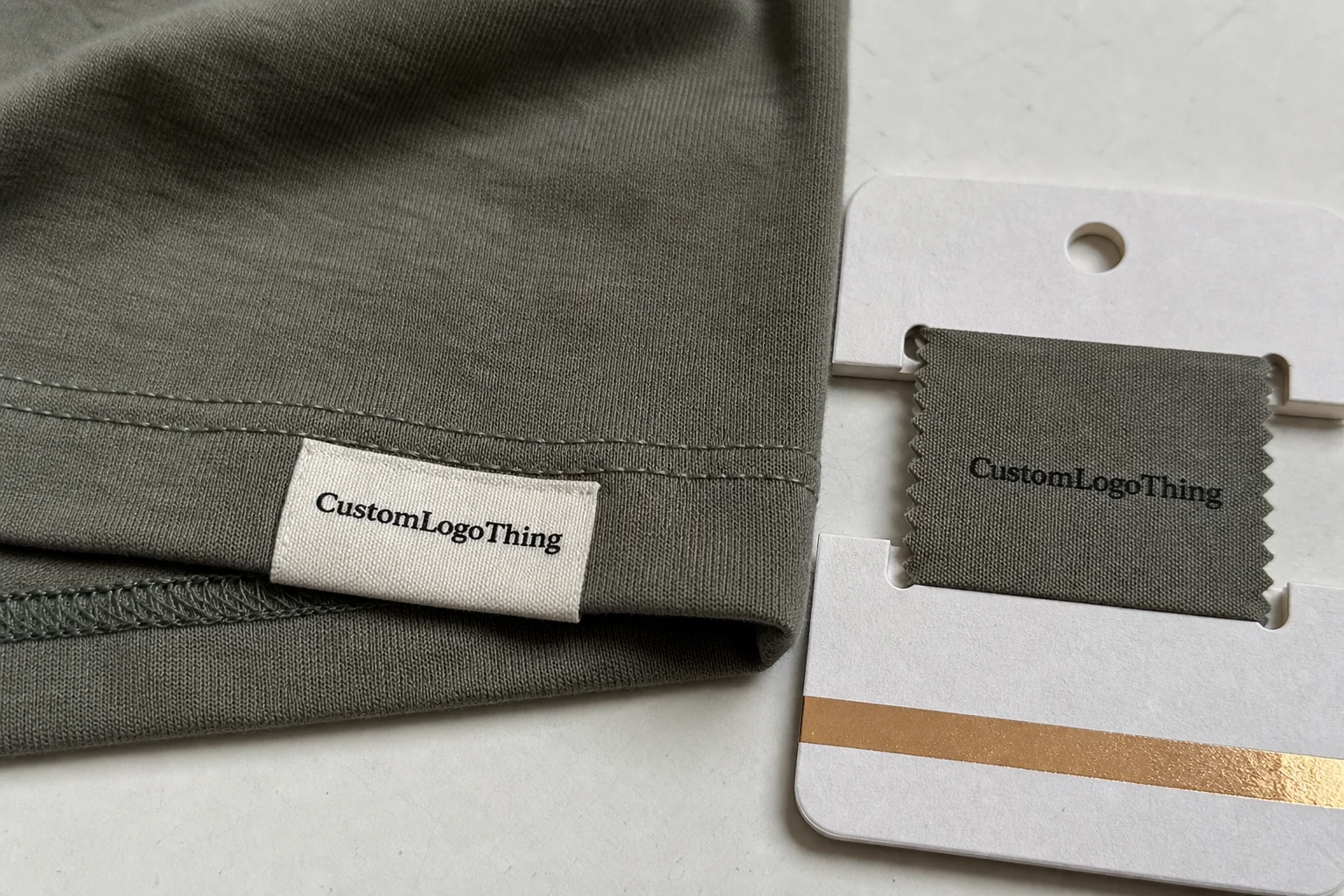 Why cloth labels change the way a garment feels - CustomLogoThing packaging example