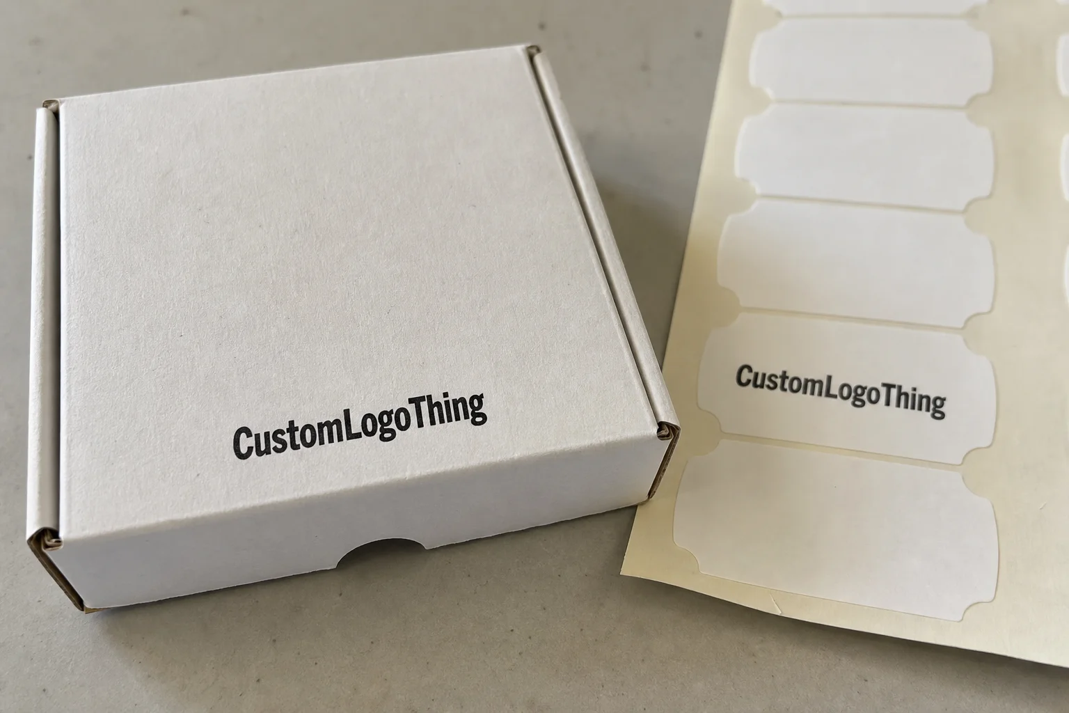 Die Cut Labels Printing for Clothing Brands That Hold Up