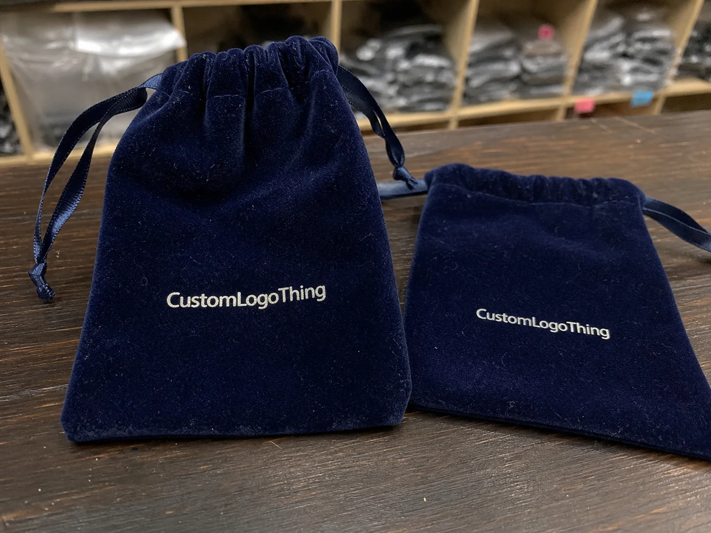 Custom Velvet Pouches: Specs, Pricing, and Order Steps