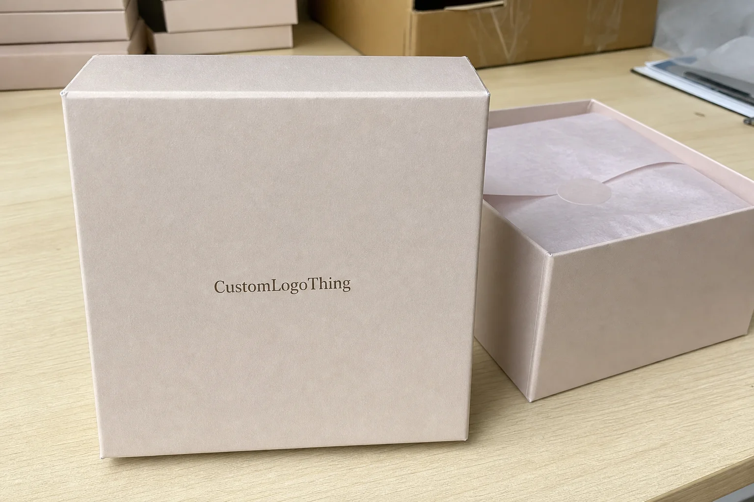 How to Order a Custom Bridesmaid Proposal Box That Impresses