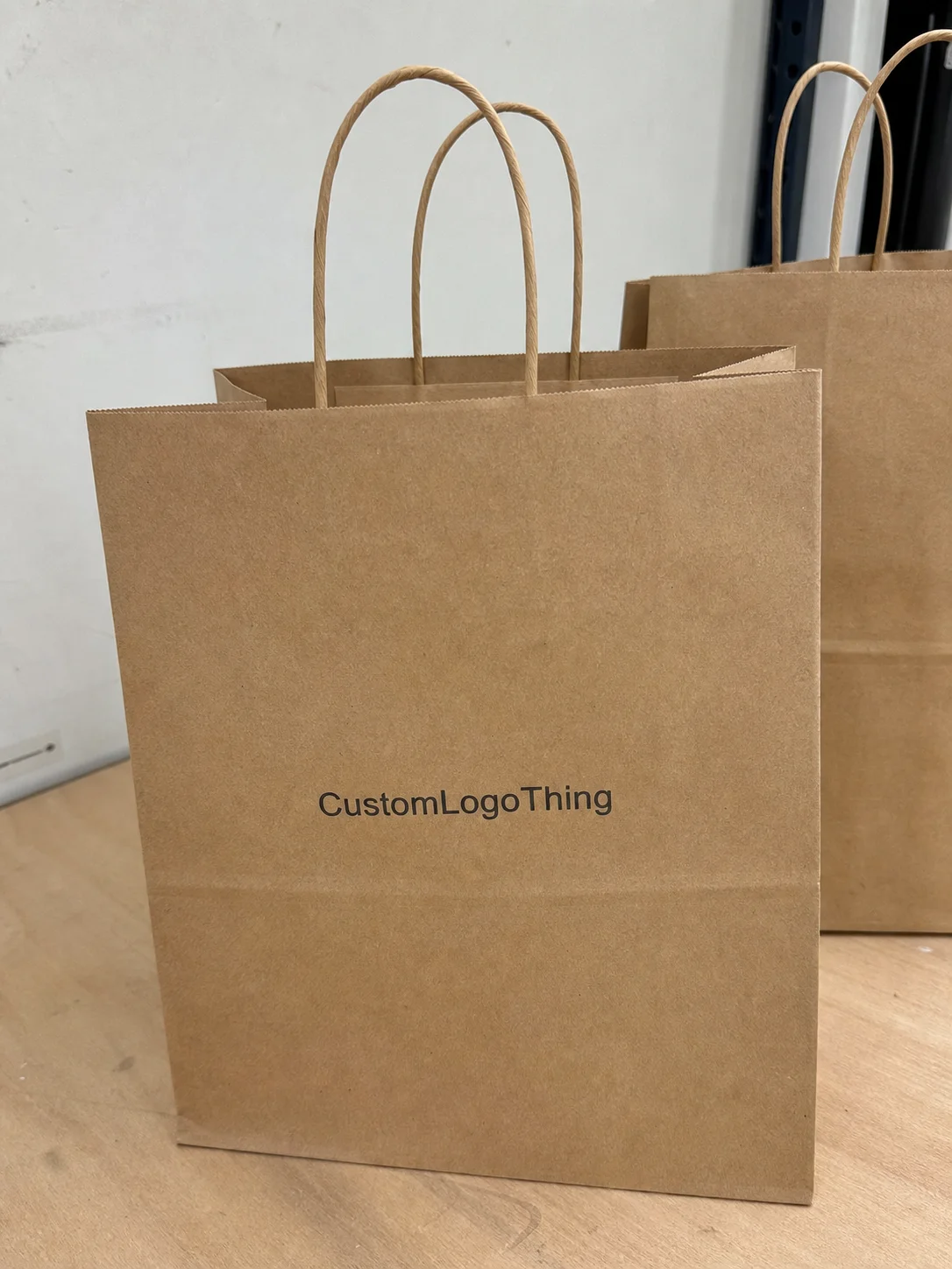 Custom Kraft Labels for Paper Bags: Choose the Right Fit