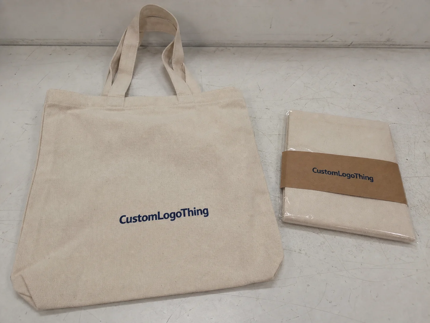 Inexpensive Tote Bags Personalized for Bulk Buyers