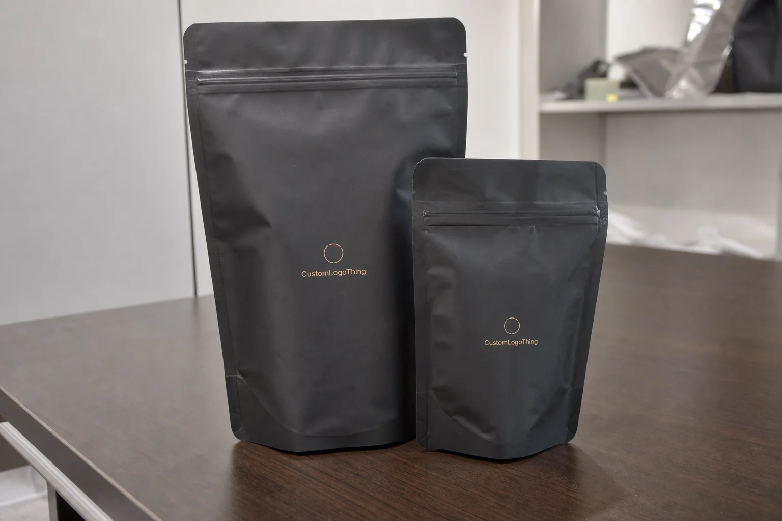 How to Buy Matte Zipper Bags in Bulk: Reorder Plan