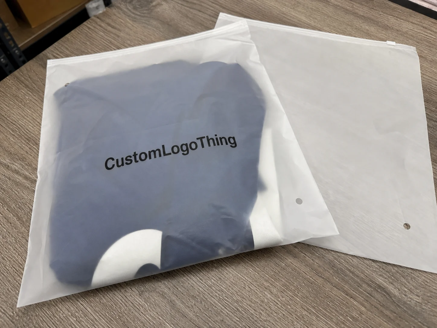 Printed Matte Zipper Bags Apparel Packaging Insert Checklist
