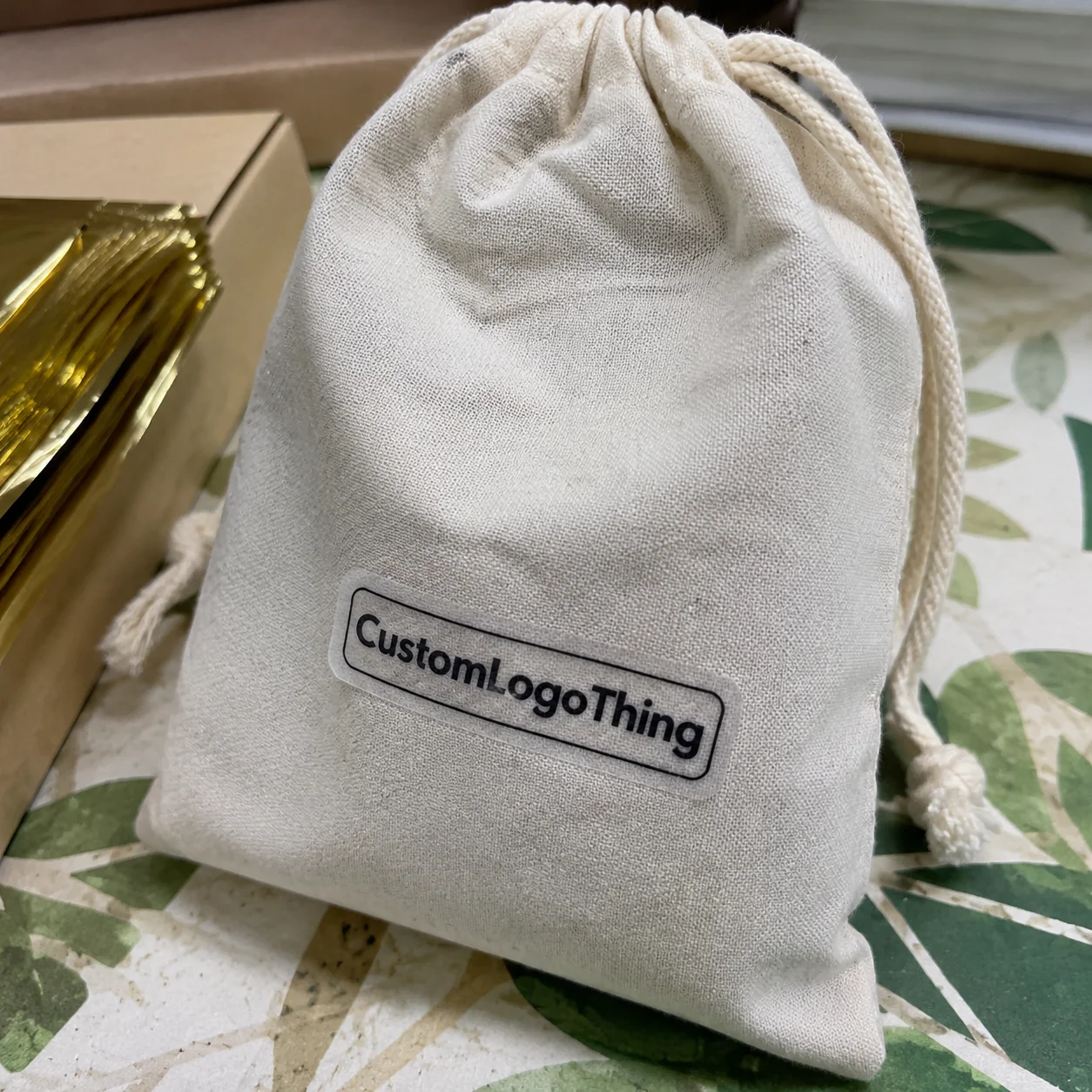 Custom Stickers for Party Favors: Buy Smart, Share Easy