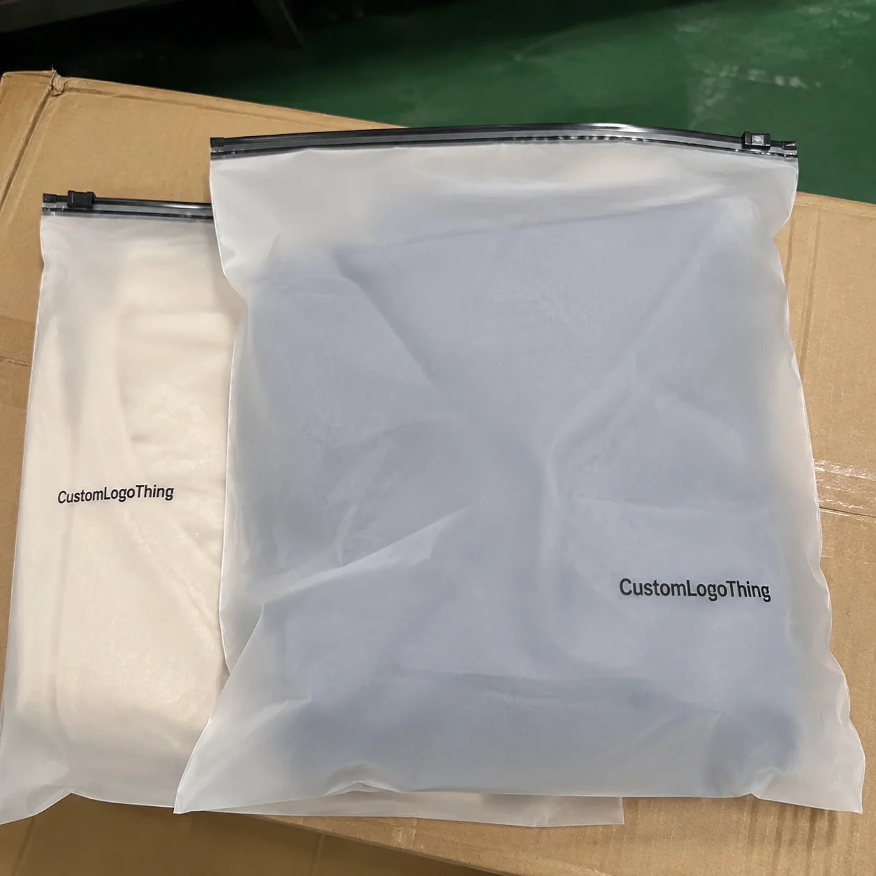 Frosted Zipper Bags Reorder Plan for Steady Stock